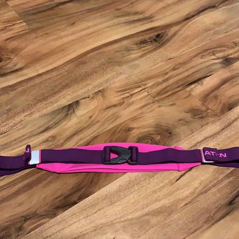 Nathan Adjustable Pak - Picture 3 of 3